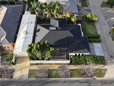 House For Sale - VIC - Mildura - 3500 - PERFECT HOUSE & SHED COMBINATION  (Image 2)