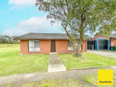 House For Lease - VIC - Port Welshpool - 3965 - Comfortable Two-Bedroom Unit in Port Welshpool  (Image 2)