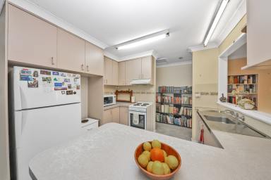 House Sold - NSW - Tumut - 2720 - Brick Beauty! (Image 2)