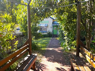 House For Sale - NSW - Kyogle - 2474 - MAIN STREET KYOGLE – FLEXIBLE HOUSE, OFFICE & COMMERCIAL OPPORTUNITY (Image 2)