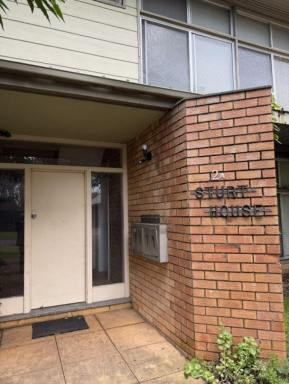 Apartment For Lease - SA - Toorak Gardens - 5065 - Minutes to Burnside Village & Norwood, Great & Quiet Location (Image 2)