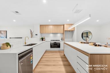 House For Sale - WA - Willetton - 6155 - BRAND NEW Double Storey Living in Willetton  (Image 2)