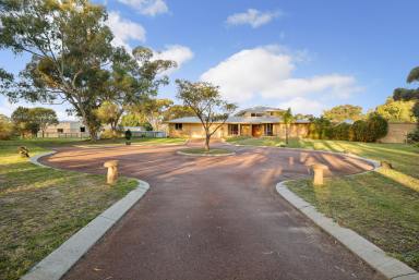 House For Sale - WA - Baskerville - 6056 - 10 Acres of Pure Swan Valley Perfection: Custom Home, Pool, Stables & Workshop! (Image 2)