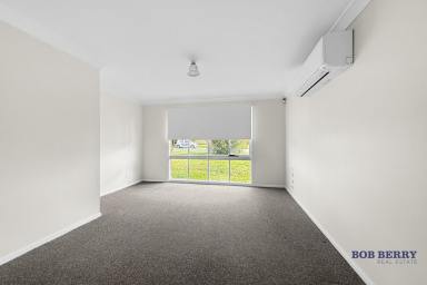 House For Lease - NSW - Dubbo - 2830 - Refreshed Three Bedroom Family Home (Image 2)