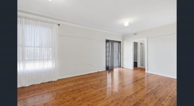 House For Lease - NSW - Tamworth - 2340 - Comfort, Lifestyle, Charm - Welcome Home... (Image 2)