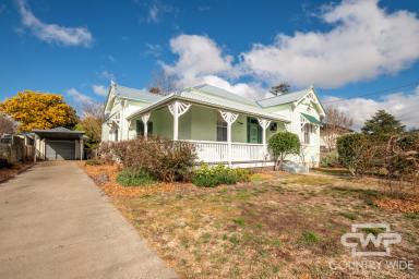 House For Lease - NSW - Glen Innes - 2370 - Beautifully Renovated Two-Bedroom Cottage (Image 2)