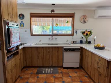 House For Sale - NSW - Inverell - 2360 - Location, Lifestyle and Easy Living  (Image 2)