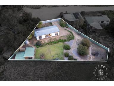 House For Sale - SA - Younghusband - 5238 - Outstanding Wide Angle River Views  (Image 2)