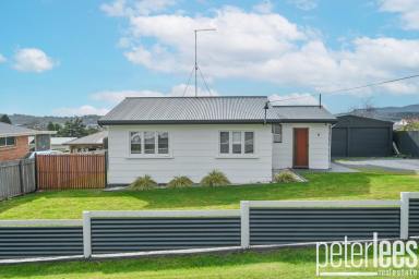 House For Sale - TAS - Beauty Point - 7270 - River Views, Fireside Evenings & Outdoor Entertaining – Welcome to Beauty Point (Image 2)