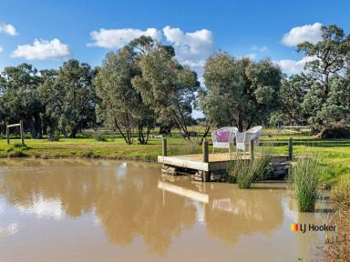 House For Sale - VIC - Echuca - 3564 - Your Country Escape Starts Here.  (Image 2)