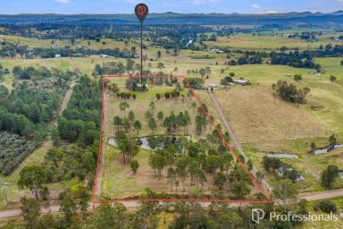 House For Sale - QLD - Lagoon Pocket - 4570 - Live The Life In Lagoon Pocket!  (Image 2)