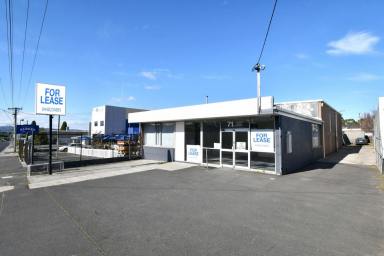 Industrial/Warehouse For Lease - TAS - Moonah - 7009 - Quality Warehouse, Showroom & Office Facility with Excellent Amenities in Prime Moonah Position (Image 2)