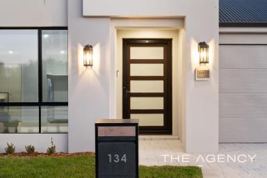 House For Sale - WA - Treeby - 6164 - Absolutely Magnificent With Family and Style In Mind!  (Image 2)