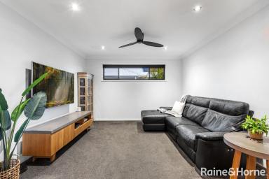 House For Sale - NSW - South Nowra - 2541 - Designer Living in South Nowra  (Image 2)