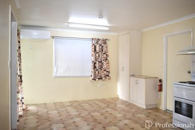 House For Sale - QLD - Calen - 4798 - Spacious Family Home with Loads of Extras!  (Image 2)