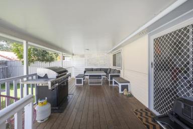 House For Sale - NSW - Grafton - 2460 - PRIVATE POLISHED & READY TO ENTERTAIN  (Image 2)