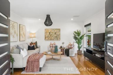 House For Sale - WA - Hillarys - 6025 - The “Wow” Factor!  (Image 2)