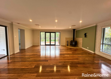 House Leased - NSW - Falls Creek - 2540 - Exceptional Acreage Rental - Spacious Family Living & Entertainer's Dream  (Image 2)