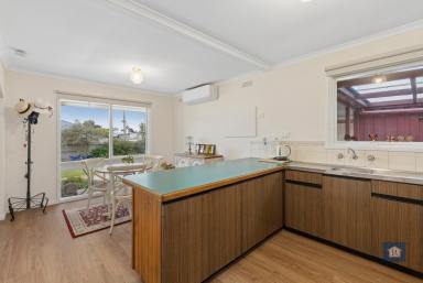 Unit For Sale - VIC - Colac - 3250 - Low-Maintenance Living in Colac…  (Image 2)