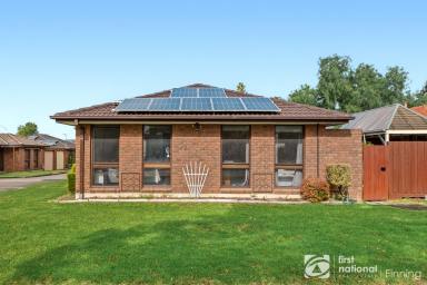 Unit For Sale - VIC - Cranbourne - 3977 - POSITION PERFECT!  (Image 2)