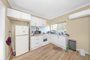 Block of Units For Sale - NSW - Tumut - 2720 - 8 x TWO-BEDROOM UNITS | 16 BEDROOMS | CLOSE TO CBD | EXCEPTIONAL INVESTMENT OPPORTUNITY  (Image 2)