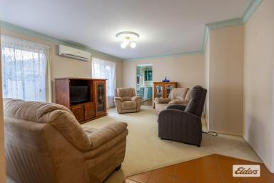House For Sale - QLD - Gatton - 4343 - Quality Built home in great location.  (Image 2)