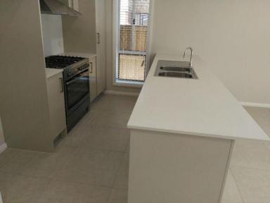 House For Lease - NSW - North Kellyville - 2155 - FOR RENT BY THE OWNER (Image 2)