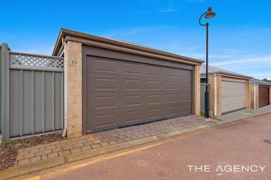 House For Sale - WA - Wellard - 6170 - New To Market  (Image 2)
