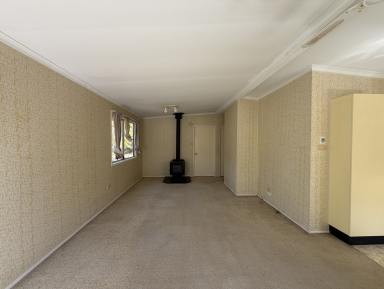 House For Lease - NSW - Little Hartley - 2790 - Peaceful Rural Living on 7 Hectares  (Image 2)