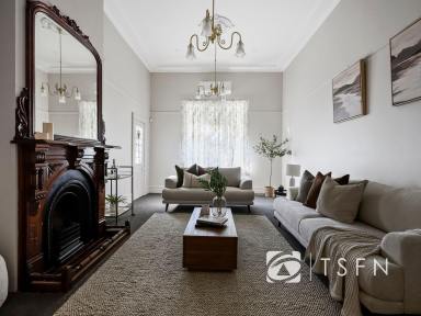 House For Sale - VIC - White Hills - 3550 - COTSWOLD - A Grand Bendigo Residence with Exceptional Versatility (Image 2)