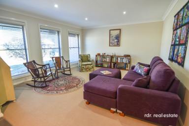 House For Sale - NSW - Inverell - 2360 - FEEL RIGHT AT HOME  (Image 2)