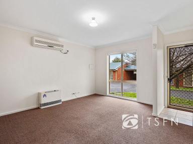 House For Sale - VIC - East Bendigo - 3550 - Morning Walks, Weekend Bowls and Coffee Around the Corner (Image 2)