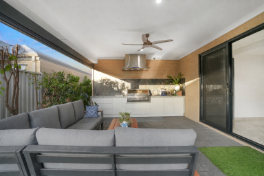 House For Sale - WA - Brabham - 6055 - Signature Designer Home  (Image 2)