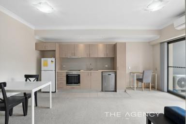 Apartment For Sale - WA - Joondalup - 6027 - SPACIOUS GROUND-FLOOR APARTMENT! (Image 2)