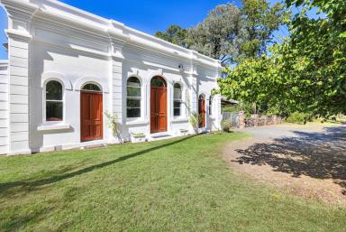 House For Lease - NSW - Tamworth - 2340 - One Time Opportunity to be a Part of History  (Image 2)