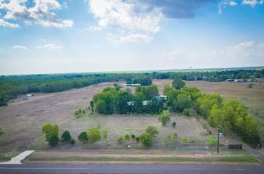 Residential Block For Sale - NT - Howard Springs - 0835 - RARE 1-ACRE BLOCK IN HOWARD SPRINGS BUILD YOUR DREAM HOME  (Image 2)