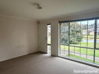 House For Lease - NSW - Moss Vale - 2577 - Moss Vale Home in Convenient Location  (Image 2)
