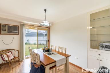 House For Lease - NSW - Wagga Wagga - 2650 - QUIET AND CONVENTIONAL ON CHAMBERS  (Image 2)