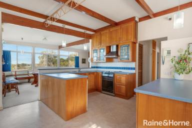 House For Sale - NSW - Nowra - 2541 - Timeless Character, Exceptional Space  (Image 2)