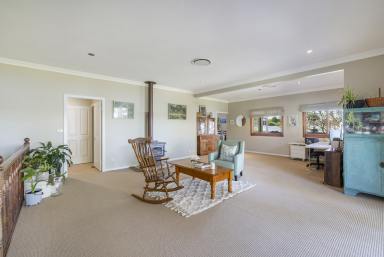 House For Sale - NSW - Grafton - 2460 - RIVERFRONT LIVING AT ITS FINEST  (Image 2)