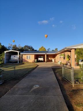 House For Sale - QLD - Mareeba - 4880 - Upgraded Family Home on 1,562m² with Exceptional Vehicle & Workshop Space  (Image 2)