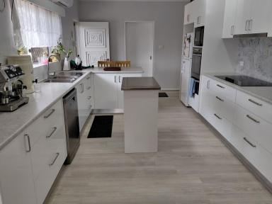 House For Sale - QLD - Mareeba - 4880 - Upgraded Family Home on 1,562m² with Exceptional Vehicle & Workshop Space  (Image 2)