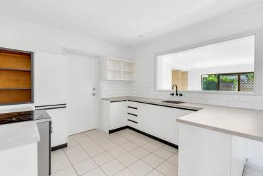 House For Lease - QLD - Edge Hill - 4870 - Family Home In A Great Location (Image 2)