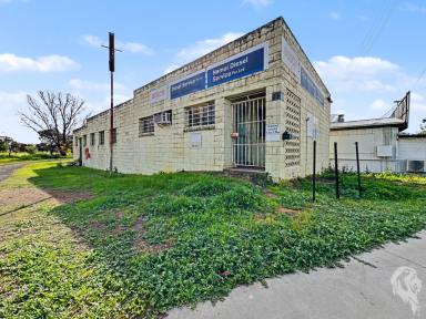Industrial/Warehouse For Sale - NSW - Narrabri - 2390 - ENTRY-LEVEL COMMERCIAL PREMISES ON THE HIGHWAY!  (Image 2)