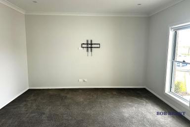 House For Lease - NSW - Dubbo - 2830 - Perfect Family Home in Southlakes  (Image 2)
