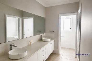 House For Lease - NSW - Dubbo - 2830 - Perfect Family Home in Southlakes  (Image 2)