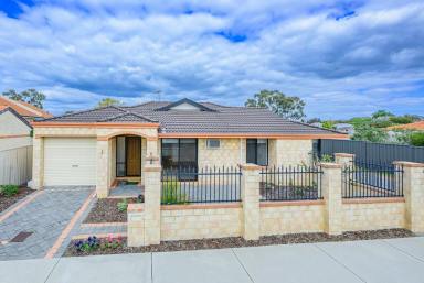 Villa For Sale - WA - Midland - 6056 - Street front villa-no strata levies  (Image 2)