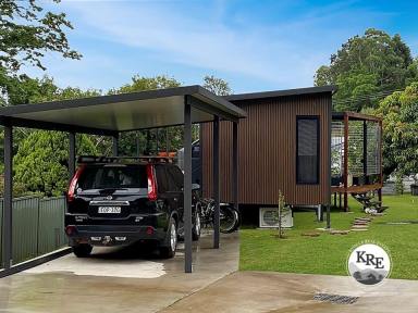 House For Sale - NSW - Kyogle - 2474 - MODERN LIVING WITH TOWN VIEWS  (Image 2)