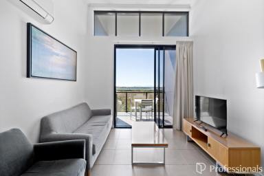 House For Sale - QLD - East Mackay - 4740 - Beautiful Apartment!  (Image 2)