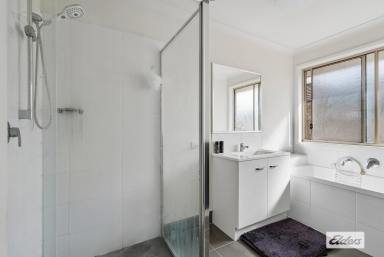 House For Sale - QLD - Laidley North - 4341 - Modern Living with Investment Appeal  (Image 2)